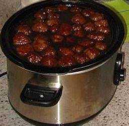 CROCKPOT MEATBALLS