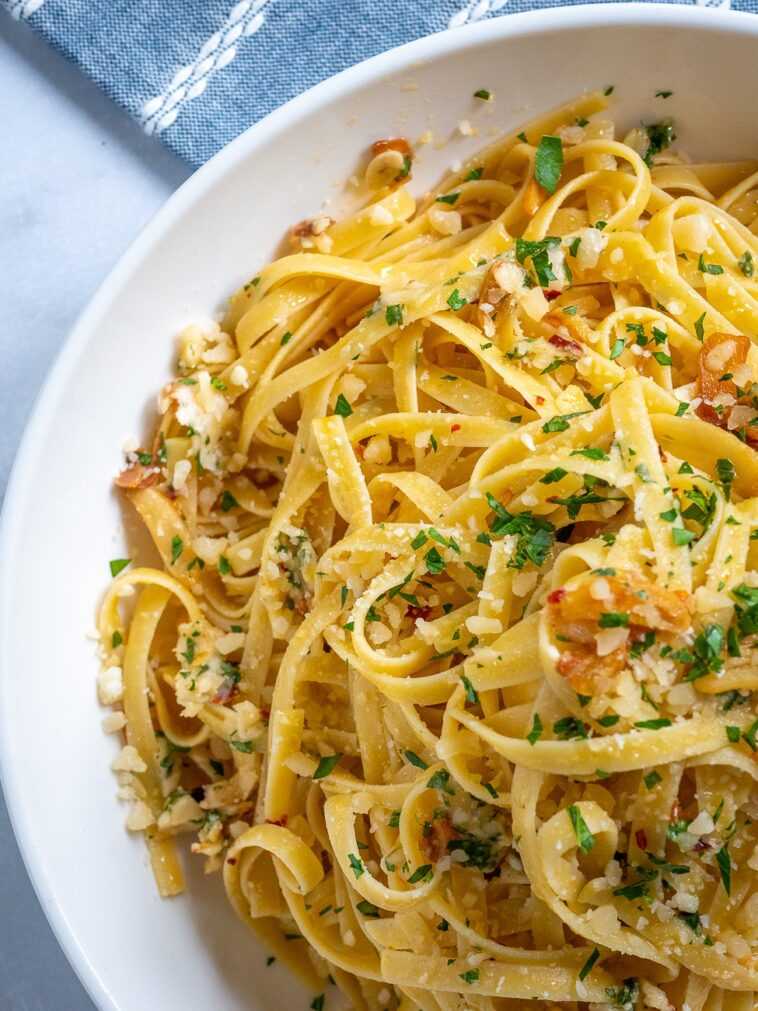 Fettucine Aglio e Olio