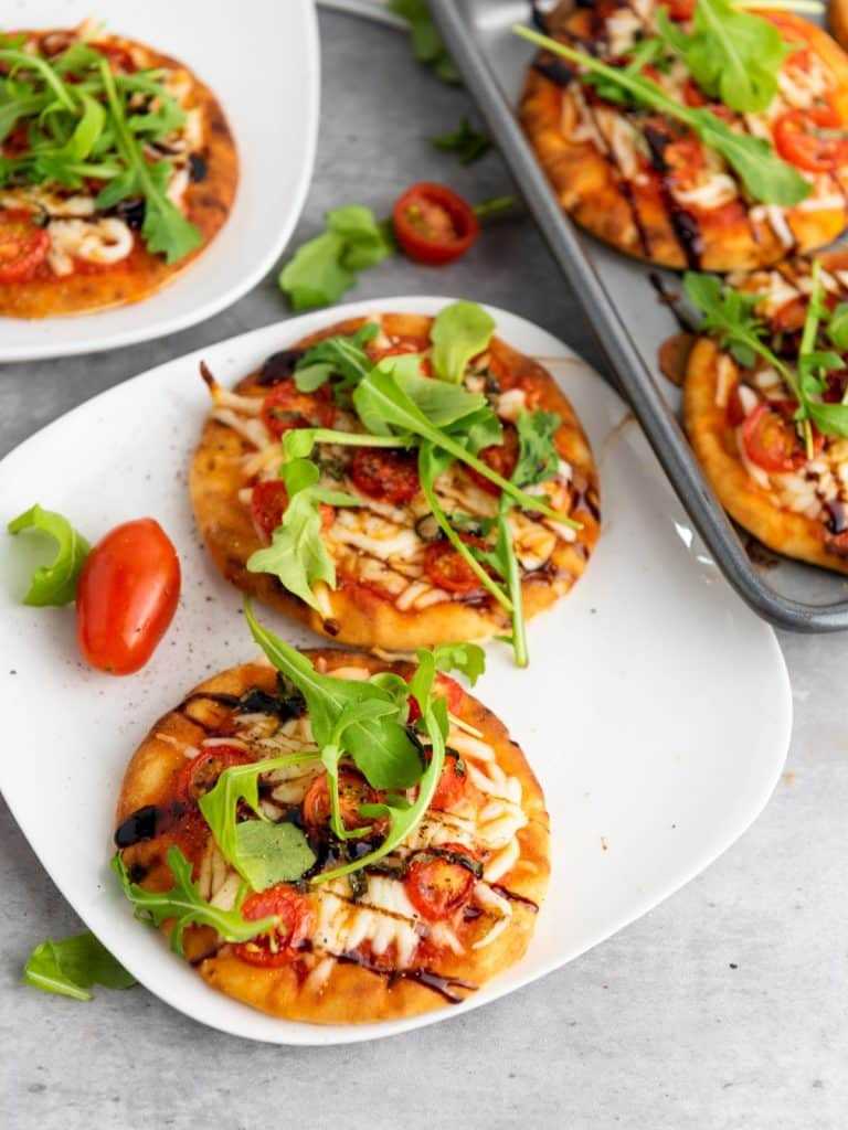 Easy Mini Pizzas