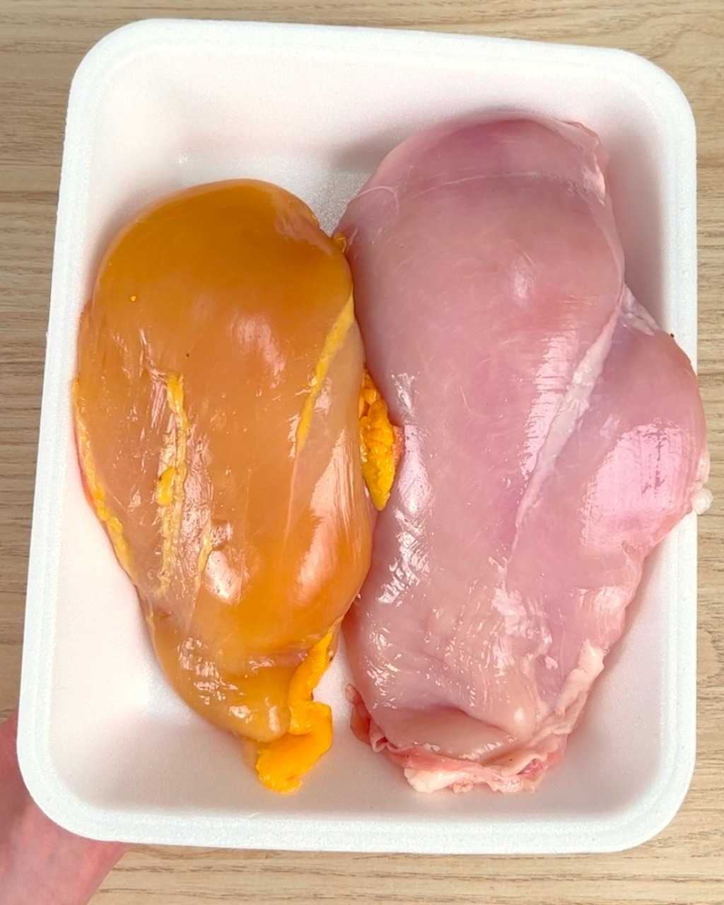 WHITE CHICKEN OR YELLOW CHICKEN?