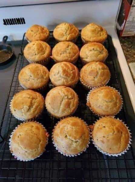 Skinny Banana Muffins