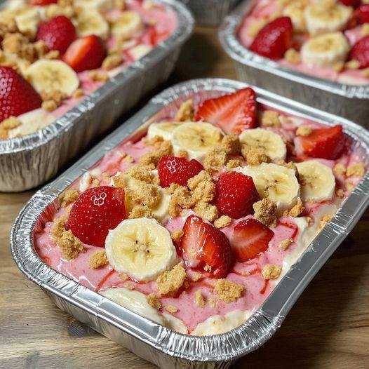 Strawberry Cheesecake Banana Pudding