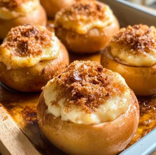 Indulge in these delightful Cheesecake Stuffed Baked Apples! A warm, sweet treat that’s perfect for any occasion.