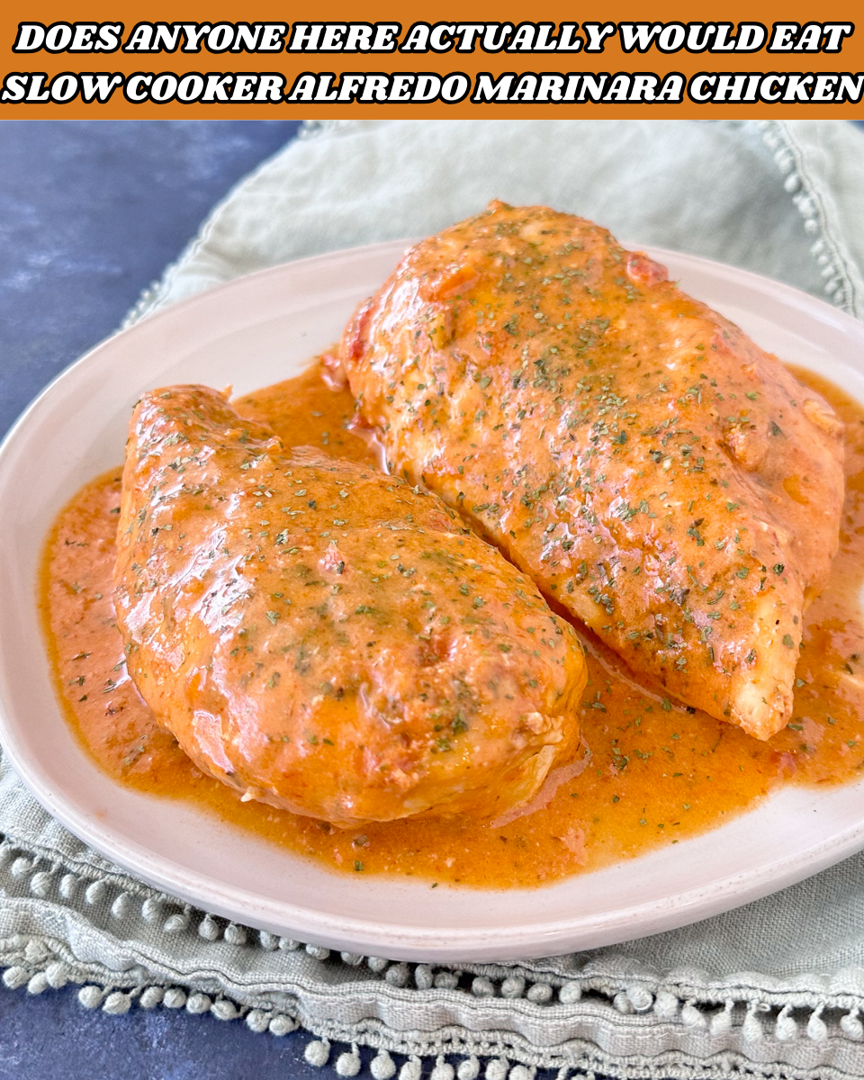 Slow Cooker Alfredo Marinara Chicken