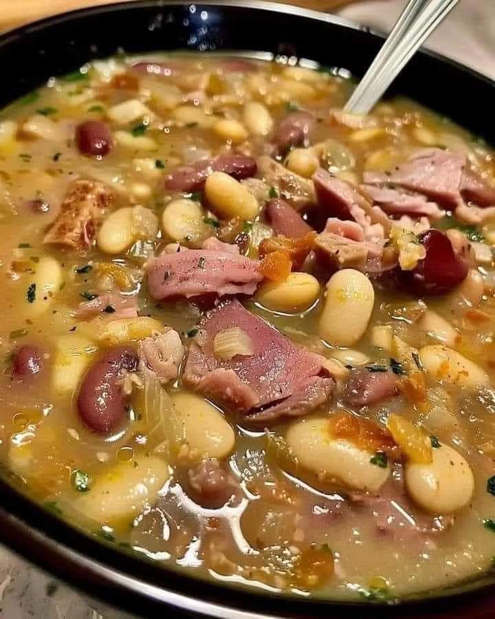 Hearty Ham and Bean Soup